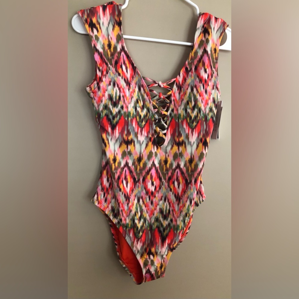 NWT SWIM BATHING Suit  - One piece BLEU ROD BEATTIE Colorful Sz 6  $129